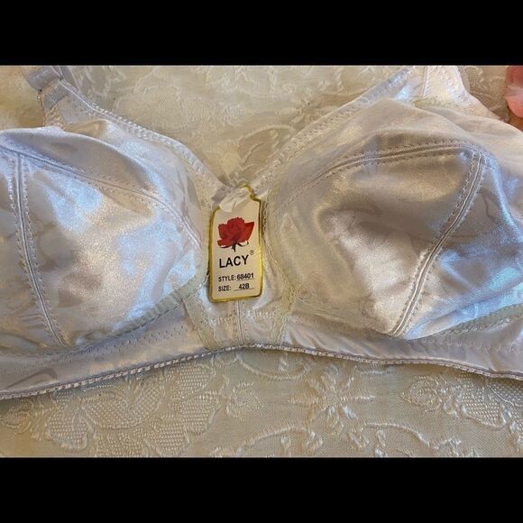 🌷Lacy assorted embroidery floral print Bra 42B - Picture 2 of 12